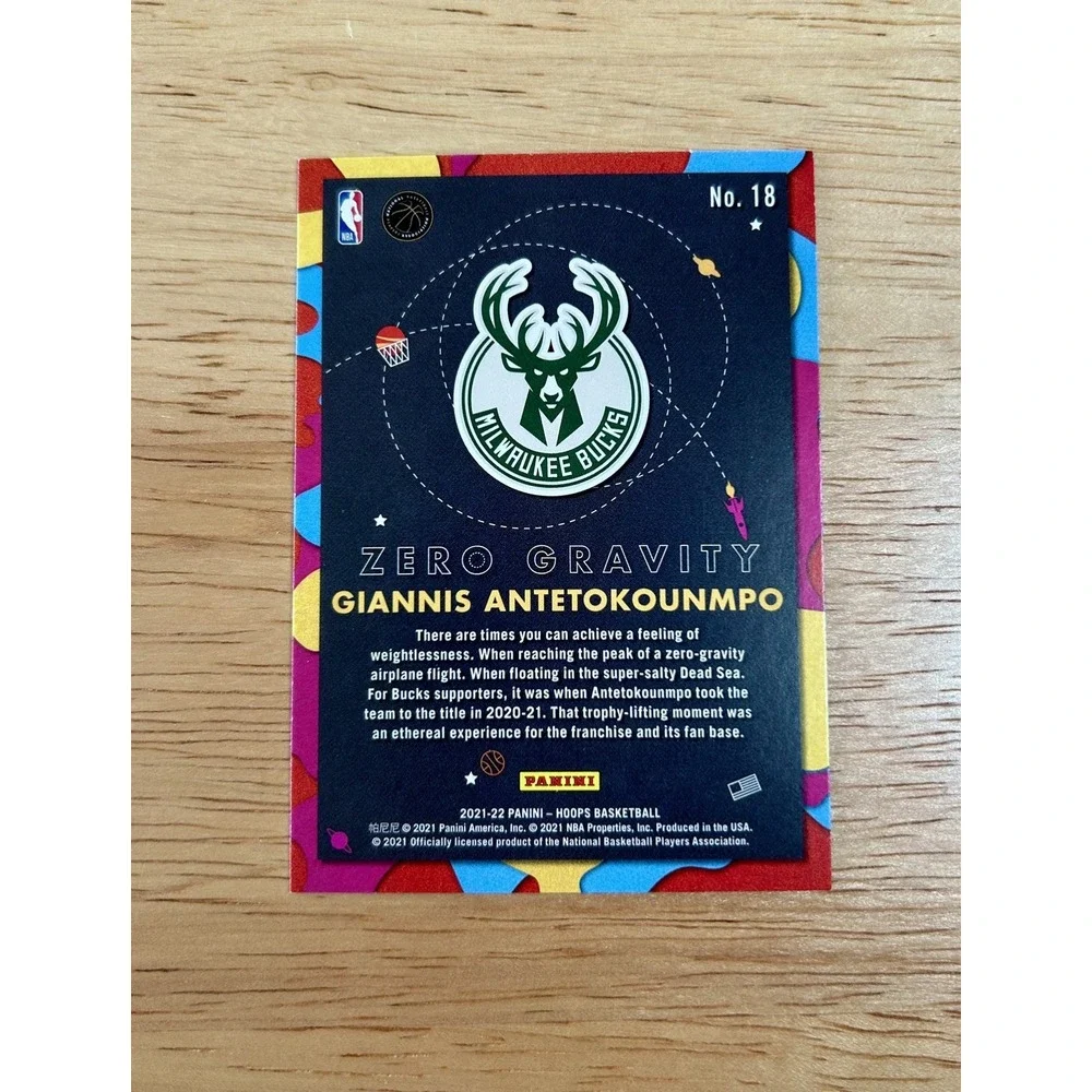 2021-22 Panini NBA Hoops Zero Gravity Giannis Antetokounmpo #18